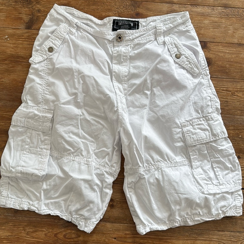 Brooklyn Express Utility Casual Y2K Cargo Shorts White  Cotton Men's Size 30 EUC